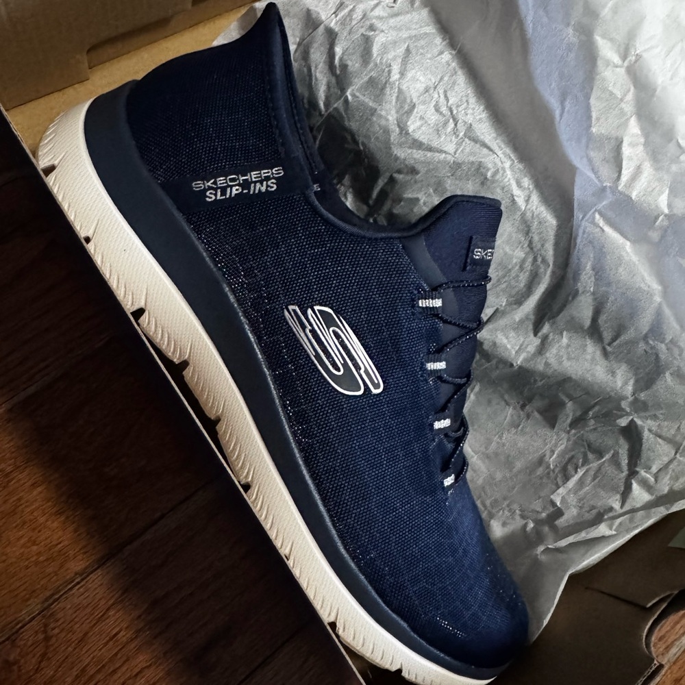 Skechers Women’s Navy Slip-Ins Shoes Size 9